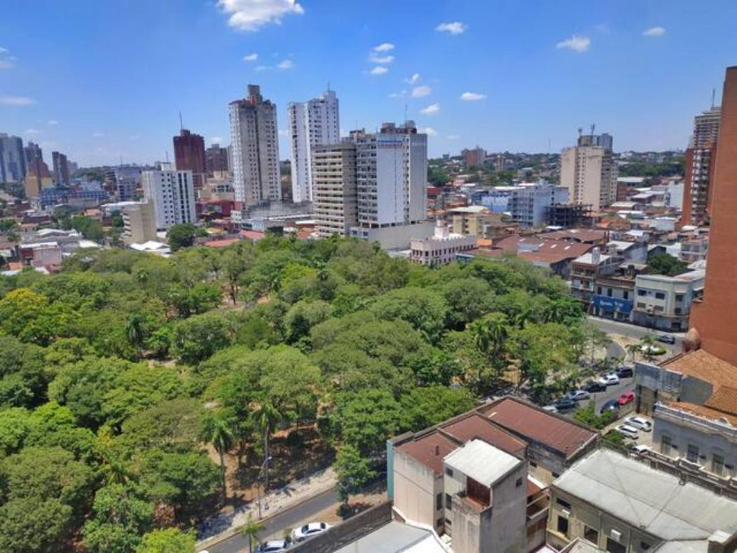 Amplio Depto De 2 Dormitorios, Zona Plaza Uruguaya 아순시온 외부 사진